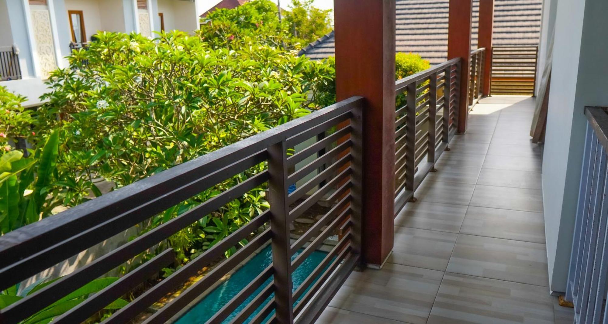 Dirga'S House Sanur View By Eps Hotel Exterior photo